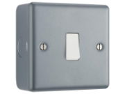 Masterplug® Metal Clad 2-Way Light Switch