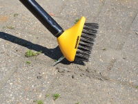 REPLACEMENT HEAVY-DUTY HANDLE PATIO BRUSH 133MM (5 1/4IN) HE