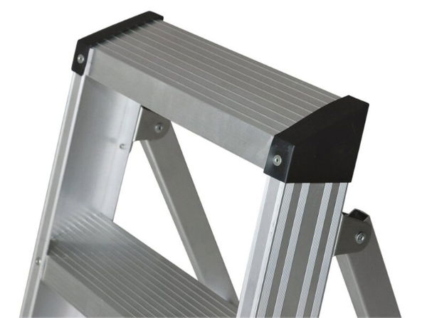 TRADE CLASS 1 SWINGBACK STEP OPEN 1.27M CLOSED 1.45M 6 TREAD