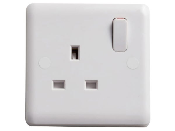 Deta Vimark Switched Socket 13A