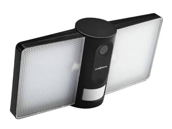 OUTDOOR SMART FLOODLIGHT CAMERA